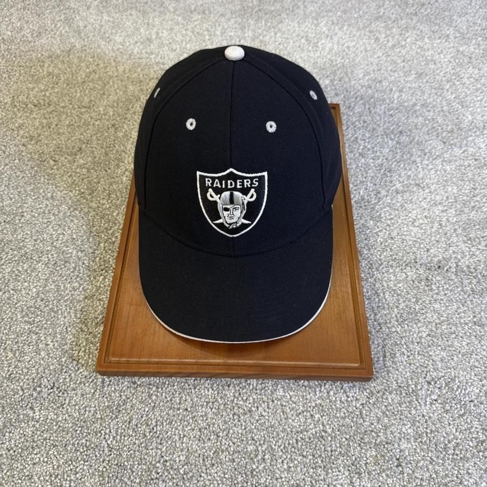 2000s Oakland Raiders Black NFL Adjustable Hat